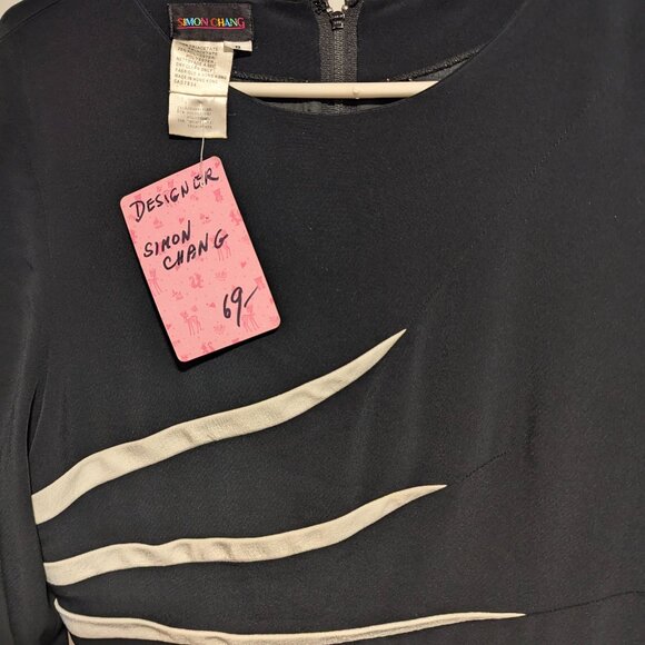 Simon Chang black and white dress flattering design size 8 - Picture 2 of 5